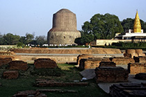 [ photo: 200-072 Dhamekh Stupa at the Deer Park Ruins ]