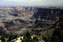 [ photo: Grand Canyon Desert View Overlook, South Rim, Grand Canyon Natl Park, Arizona, USA, April 2007, (img 126-050) ]