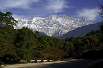 [ photo: View of Dhaulaudhar Mountains from the road in Palampur, Himachal Pradesh, India, February 2010 (img 191-046) ]