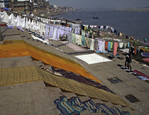 [ photo: Kashi, Babua Pandey Ghat, Laundry, Varanasi, Uttar Pradesh, India, February 2010 (img 196-061) ]